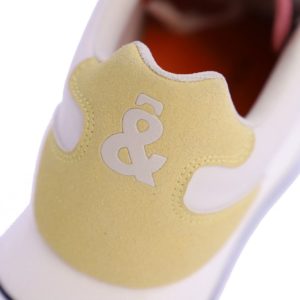 Zapatillas piel sintética en beige de Fun&Basic