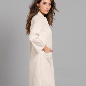 Vestido corto Ivette Chantilly de Akinolaude