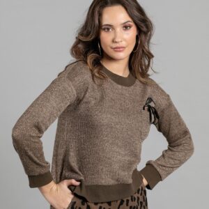 Sweater Montmartre color caramelo de Akinolaude