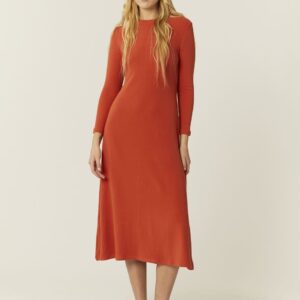 Vestido midi de canalé en naranja de Pepa Loves